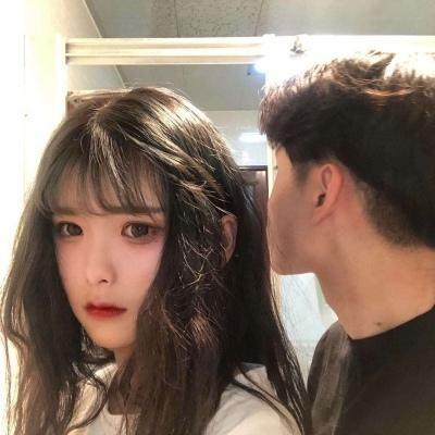 委屈的头像男4