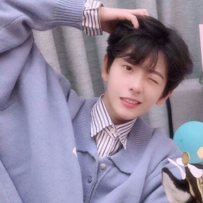 女生迷人可爱头像3
