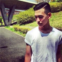 qq头像男生上下白边2
