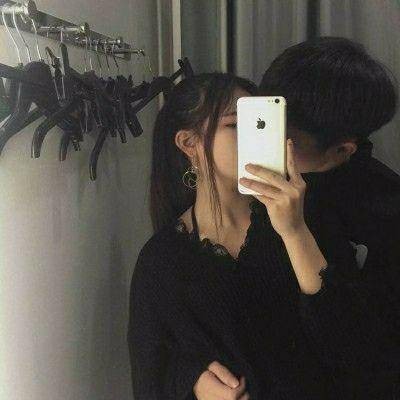 帅哥与鲜花头像图片6