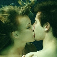 带字QQ头像图片女生背影唯美5