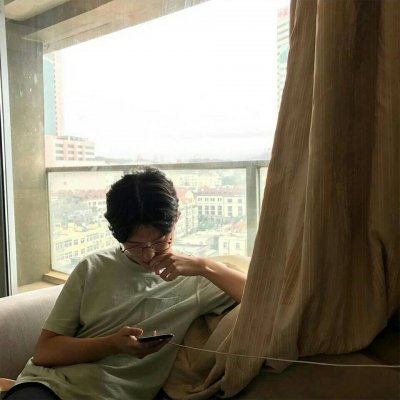 带眼镜的男生卡通头像13