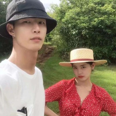高冷帅气美女沙雕头像9