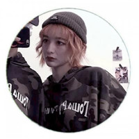 晴朗20多岁单身男人微信头像8