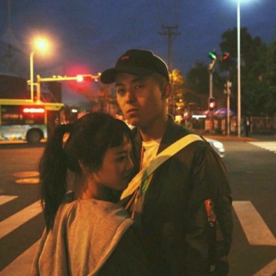 欧美风情侣头像床上8