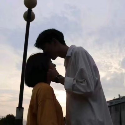 男生伤感流泪头像真人2