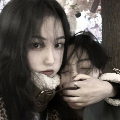 卡通女头像绿森系清新7