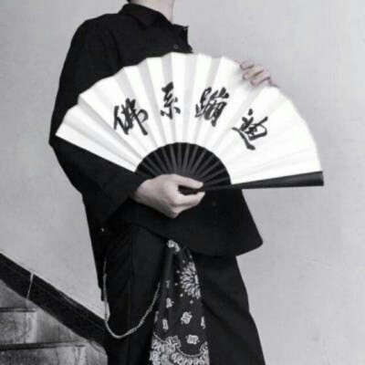 个性头像绑辫子男4
