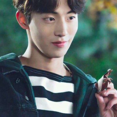 精选15组爱情的头像男生图片2