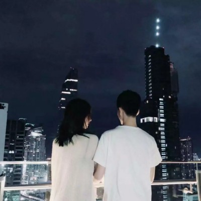 手绘单身女孩头像9