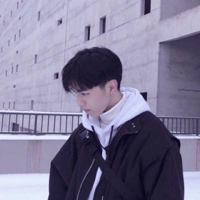 黑白动漫男头抽烟头像欧美3