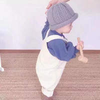 欧美女黑白头像高冷4