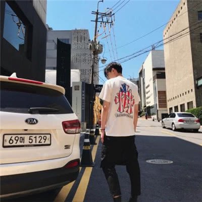 美女和宠物合影头像5