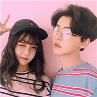 手绘头像卡通少女图片1