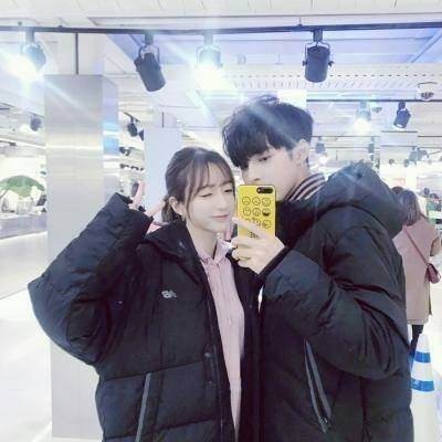 qq头像情侣唯美图片5