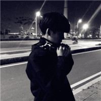 欧美黑白亲吻头像9