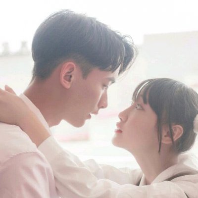 2021抖音最火新年情侣头像1