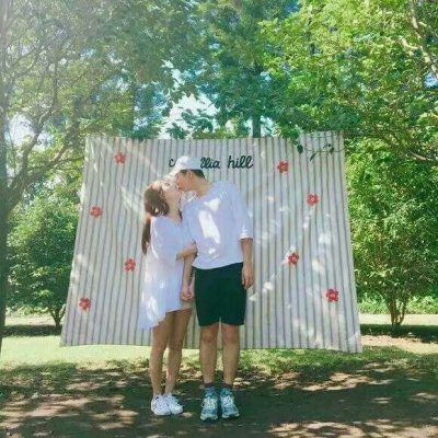 女生解男生皮带情侣头像8