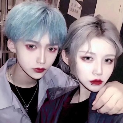 好看头盔女头像8 好看头盔女头像8