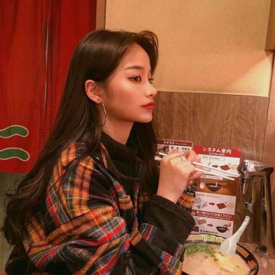 儿子抱妈妈脖子的卡通头像7