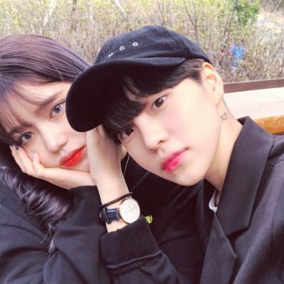 含有语音的非主流头像女7