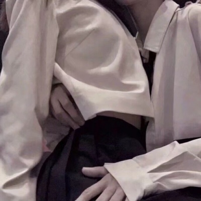 惊悚美女头像7
