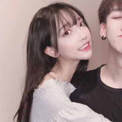 欧美抽烟头像男黑白头像1