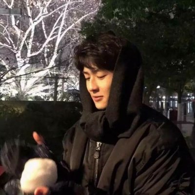 高冷帅气美女沙雕头像1