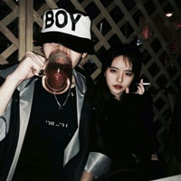 霸气头像女姿势9