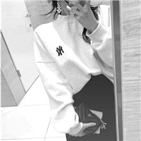 侧面卡通美女图片头像6