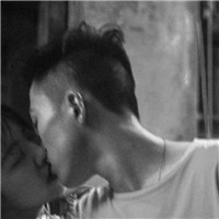 描述拥有的男头像的诗句13